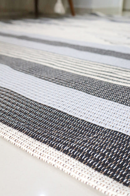 Tapete Linha Bico Preto e Cinza 1,50x2,00m