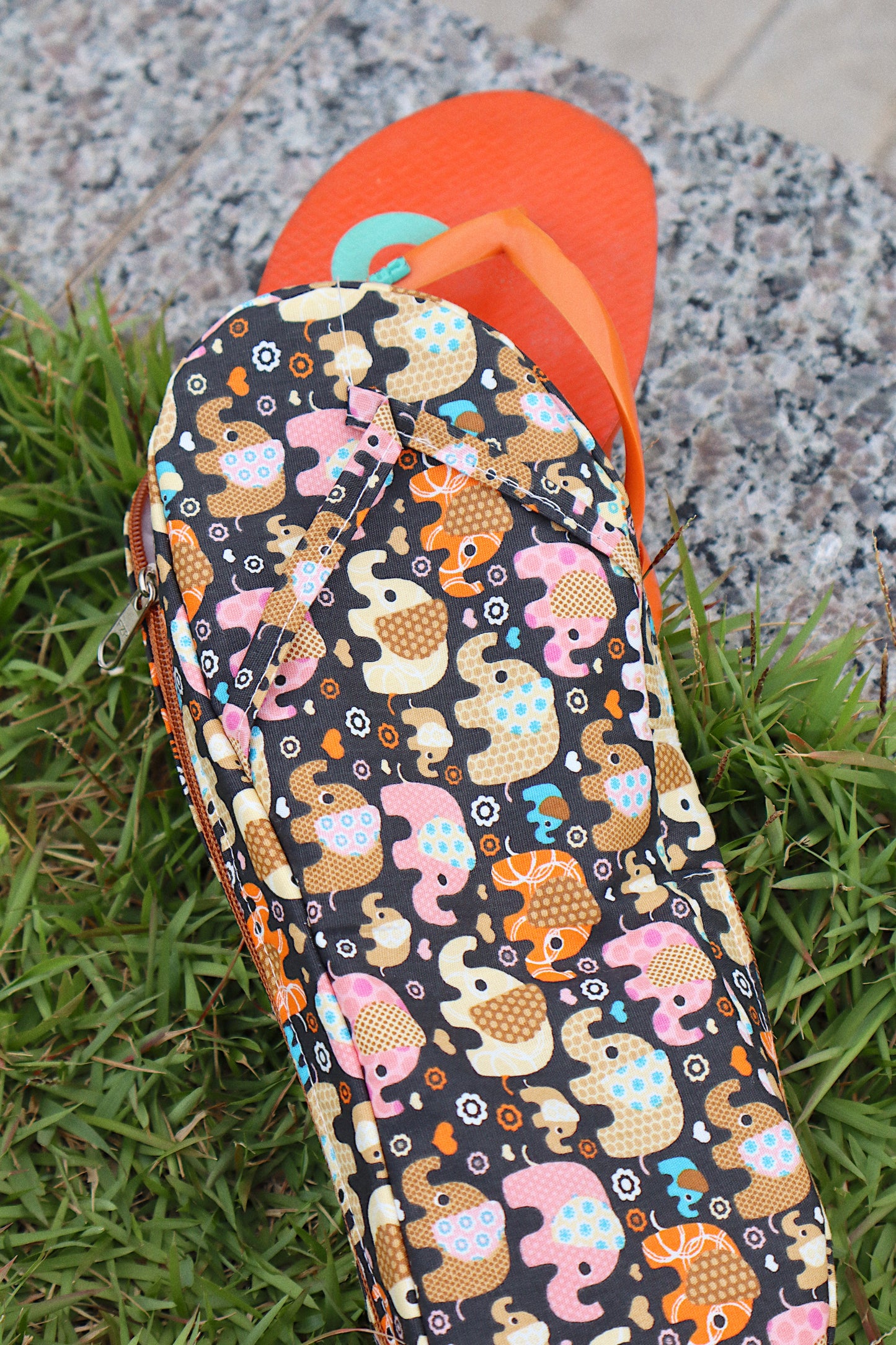 Necessaire Porta Chinelos Elefantes