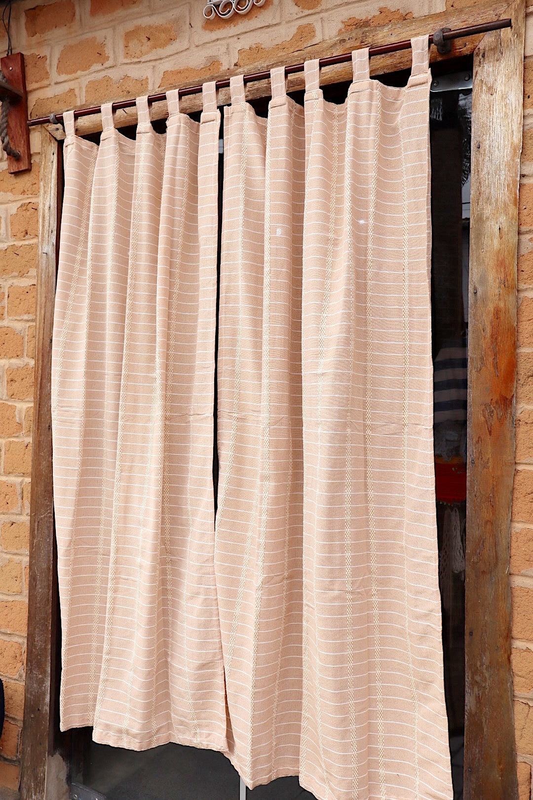 Cortina Algodão Havana Bege Com Alça 1,80x2,00m