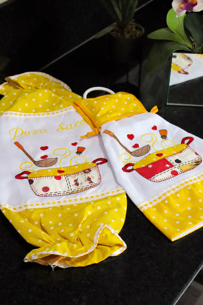 Kit Cozinha 3 Peças - Bate Mão, Pano De Prato E Puxa Saco Panela Amarelo