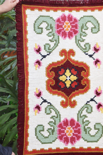 Tapete Arraiolo 0,54x0,80m Vinho