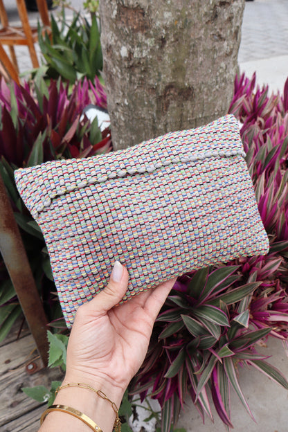 Bolsa Necessaire Malha Tear Cru