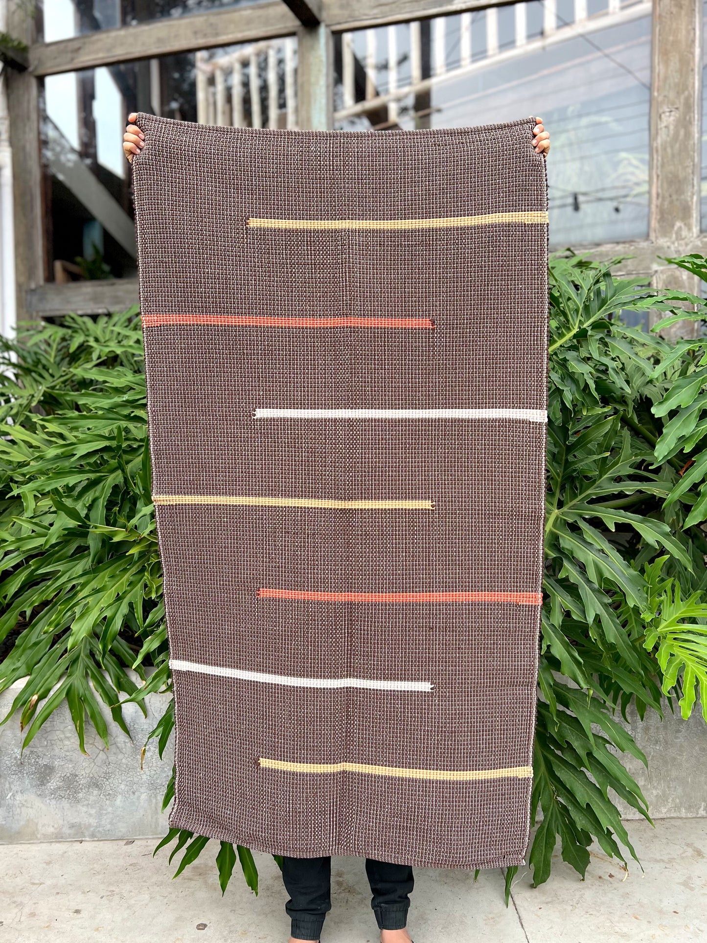 Tapete Médio Linha Capri Preto 0,90x1,50m