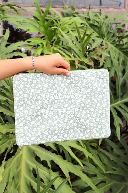 Necessaire Porta Calcinha Limpinha Sujinha G Florzinhas Verde Claro