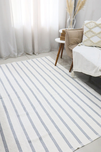 Tapete Itatiaia Listrado Algodão Cru com Cinza 1,50x2,00m