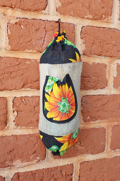 Puxa Saco Bolso Juta com Chita Preta Girassol