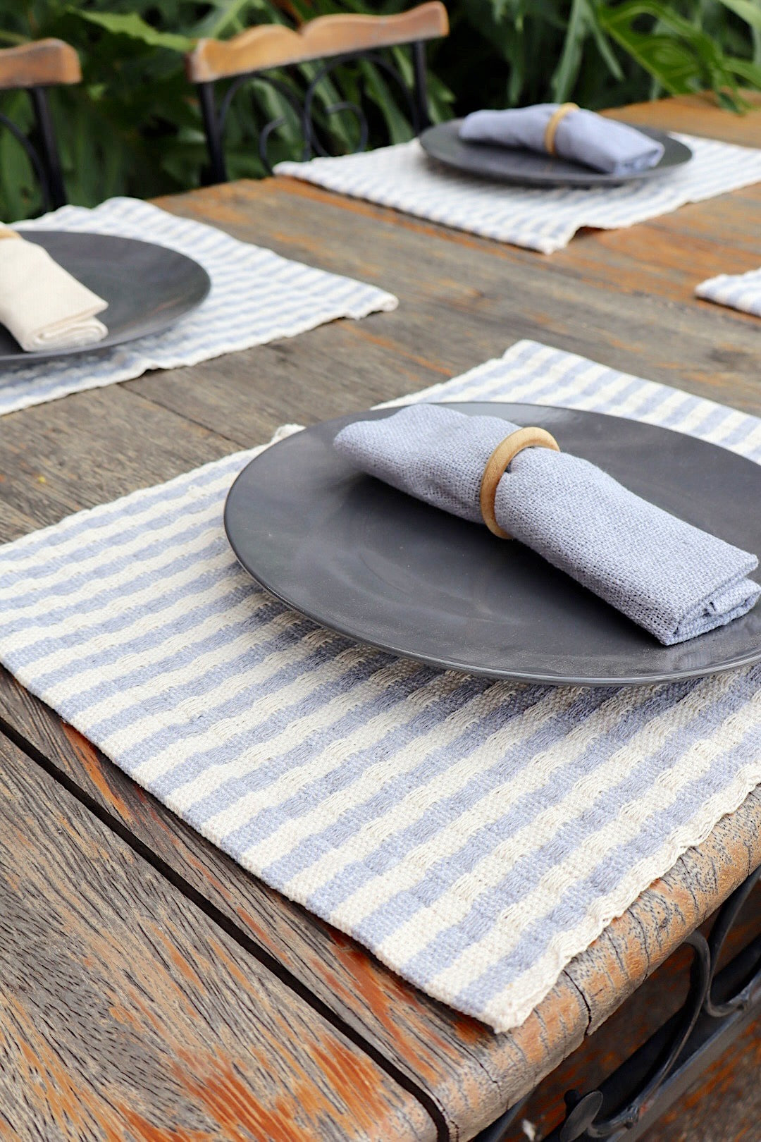 Kit De Jogo Americano, Guardanapo e Argola 4 lugares Cru com Cinza