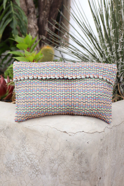 Bolsa Necessaire Malha Tear Clara