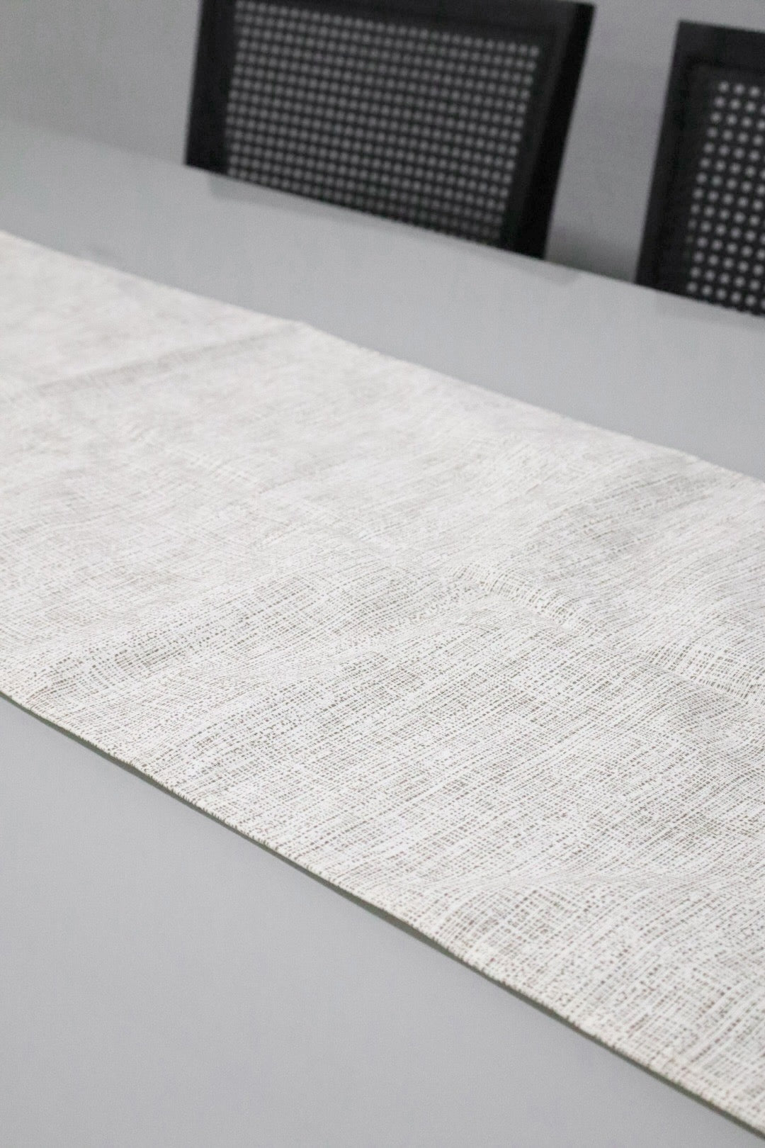 Caminho de Mesa Impermeável Belize Mesclado Cru