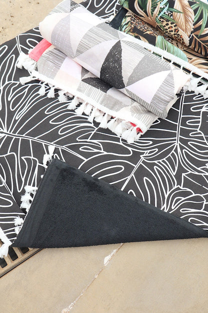 Toalha Canga Dupla Face com Tecido Impermeável Belize Folhas Preta