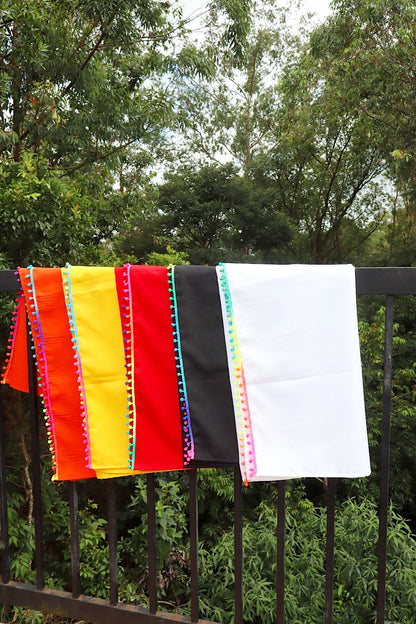 Canga Saída de Praia em Oxford com Pompom Colorido