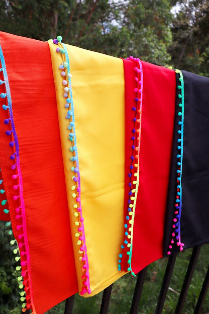 Canga Saída de Praia em Oxford com Pompom Colorido