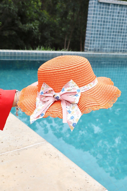 Chapéu Infantil de Praia com Laço Floral
