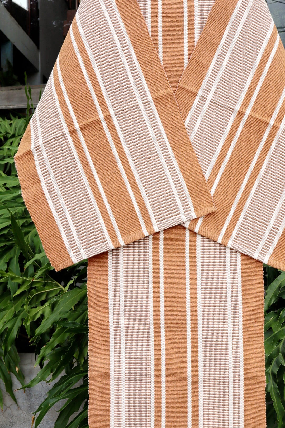 Jogo de Passadeira Linha Listrado Mostarda