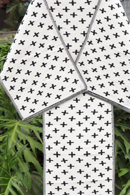 Jogo de Passadeira Algodão Indiano Dupla Face Cru e Preto +