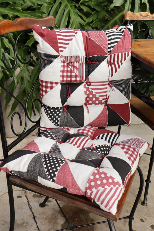Almofada para Cadeira Futon Gorgurinho Estampado Vinho