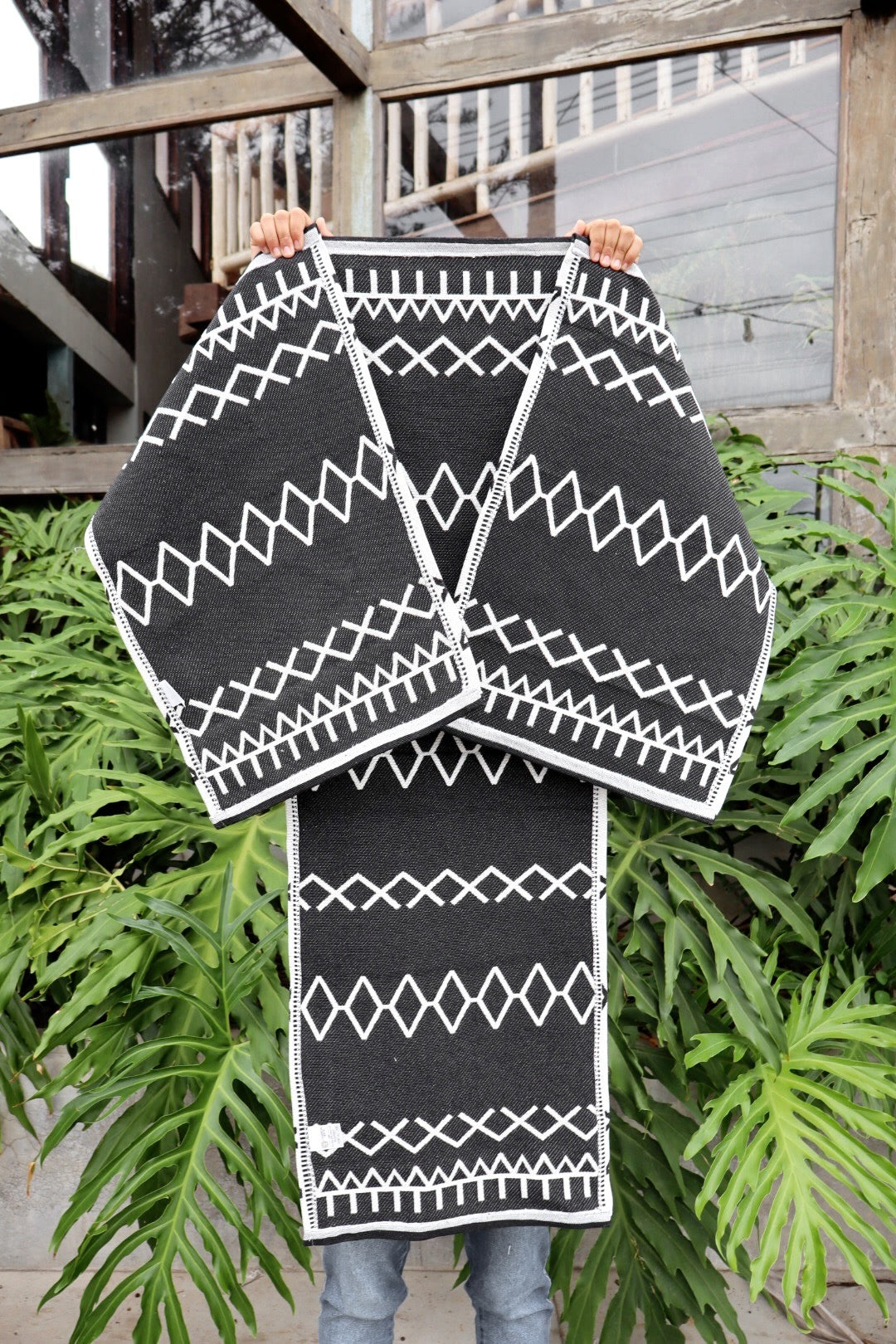 Jogo de Passadeira Algodão Indiano Dupla Face Canvas Preto e Cru