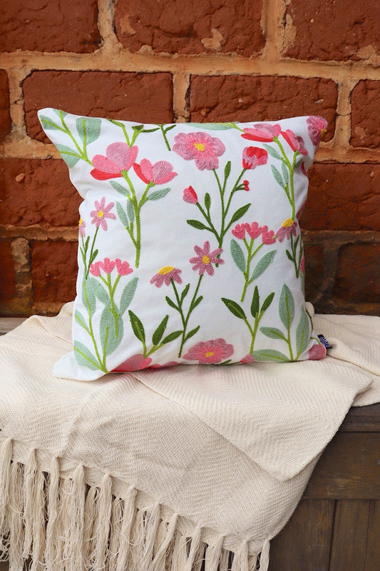 Capa de Almofada Bordada em Linho 45x45 Flores EST016