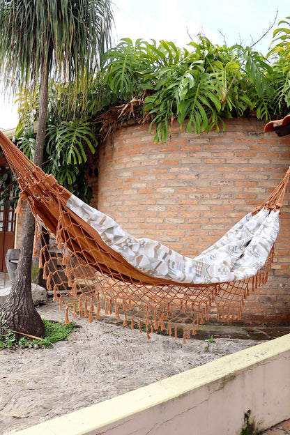 Rede de Algodão Forrada com Belize Semi Impermeável - Geométrico Verde e Marrom