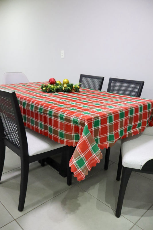 Toalha de Mesa Natal Oxford Xadrez Vermelha e Verde 1,40x2,20m