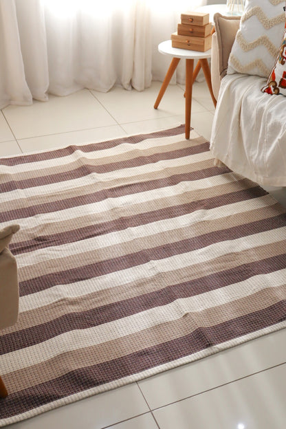 Tapete em Linha Listrado Marrom, Bege e Cru 1,50x1,50m