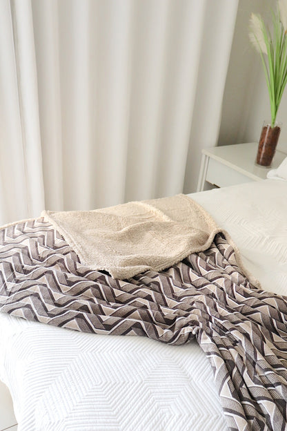 Manta Microfibra Sherpa Pelo Carneiro Chevron