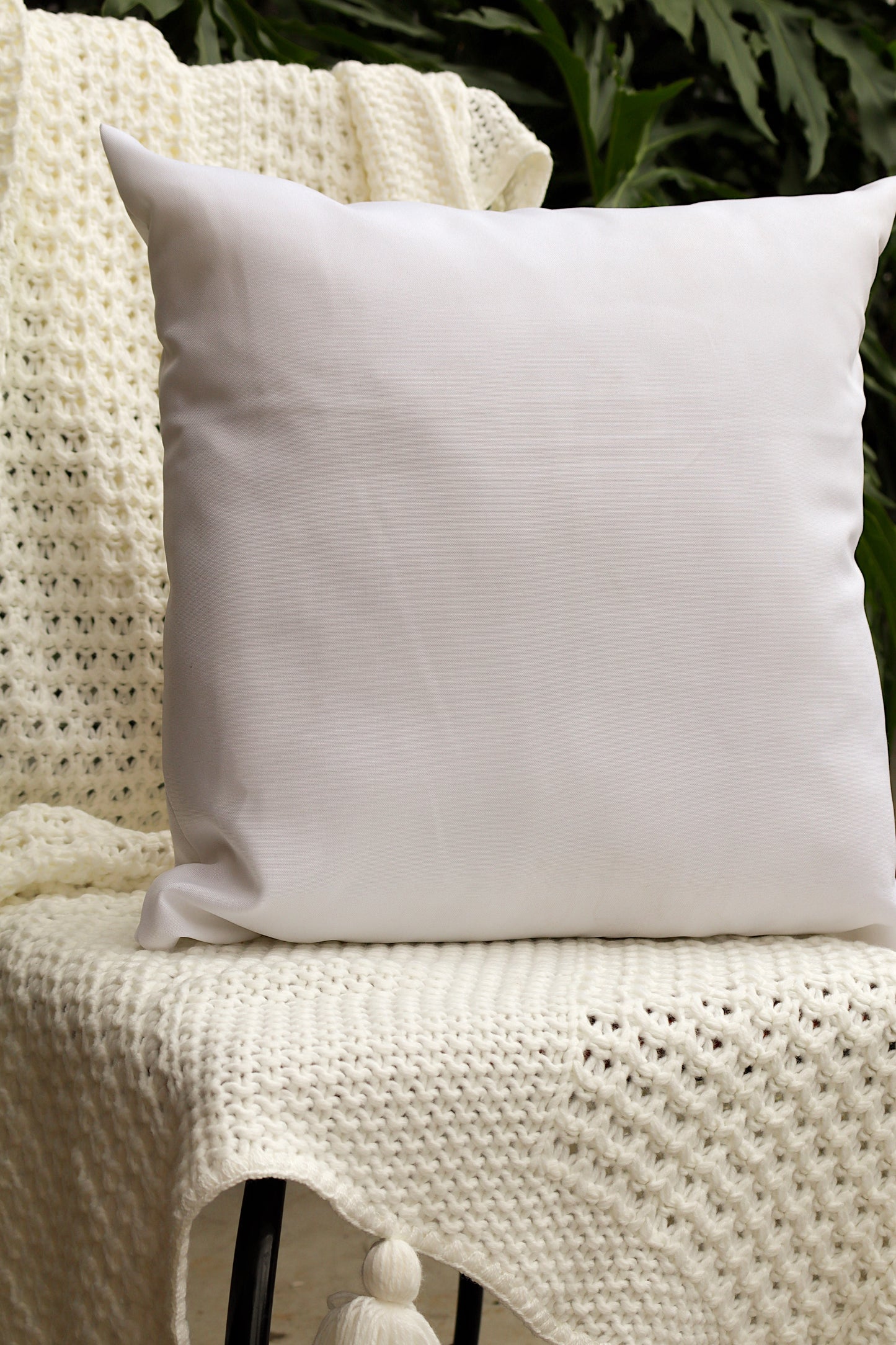 Capa de Almofada Oxford Lisa Off White Cru 65x65