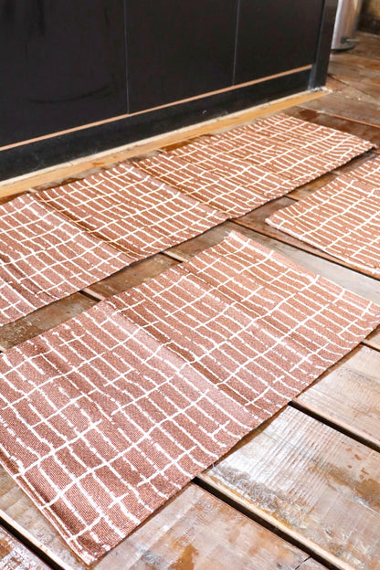 Jogo de Passadeira Emborrachado Asteca Marrom