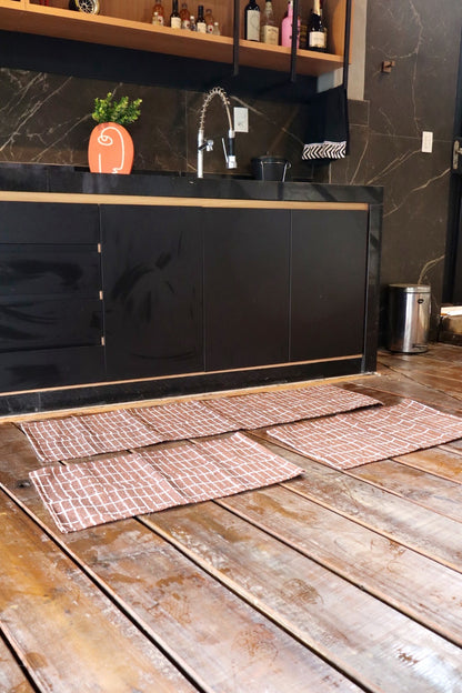 Jogo de Passadeira Emborrachado Asteca Marrom