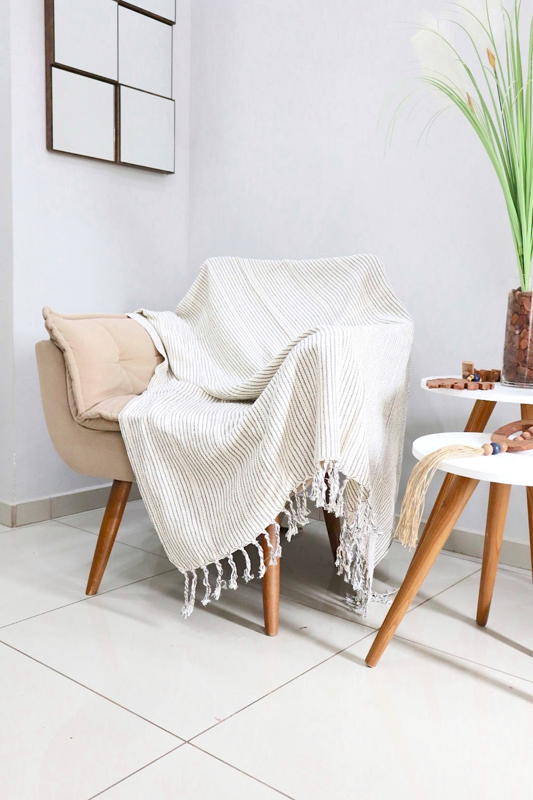 Manta para Sofá Básica Gigante Listradinha Cinza 1,40x2,20m