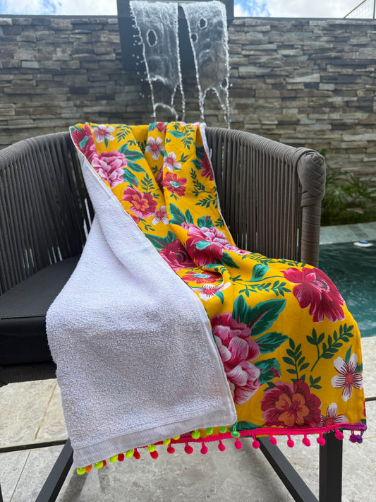 Toalha Canga Dupla Face com Chita Amarela com Toalha Branca