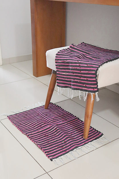 Par de Tapete Zebrinha Mini Rosa e Preto