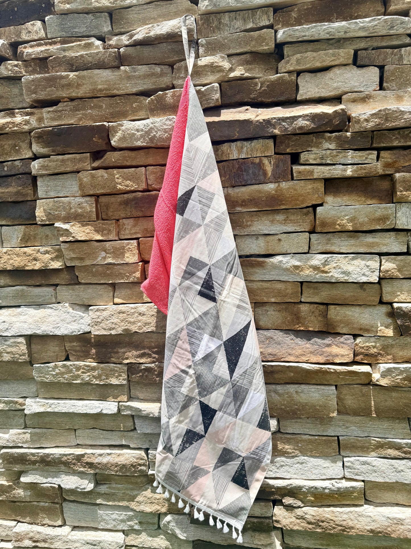 Toalha Canga Dupla Face com Tecido Impermeável Belize Triângulo Rosê