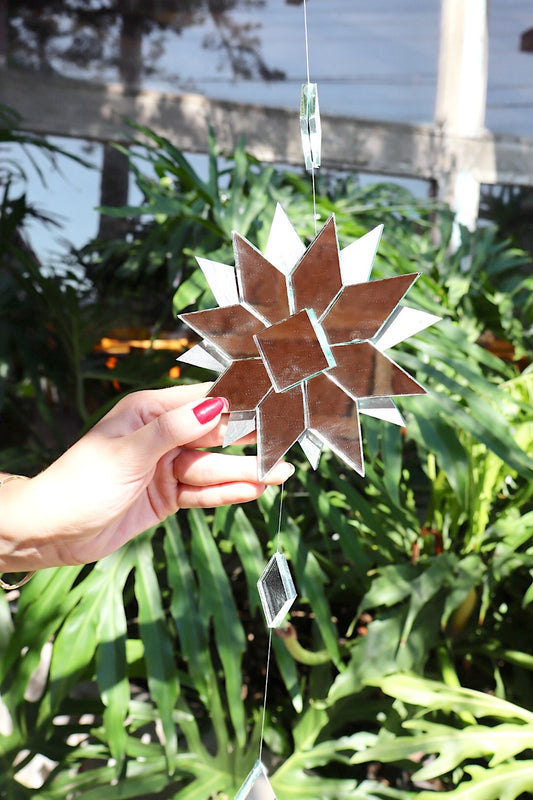 Móbile Fio de Luz Espelhado Estrela