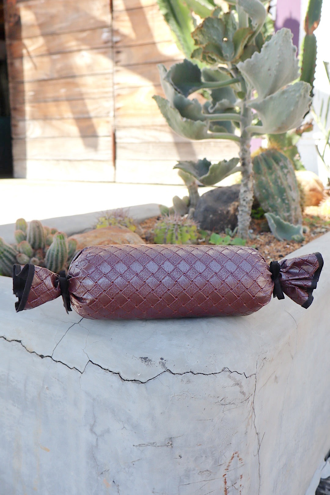 Peso de Porta Emborrachado Bala Vinho