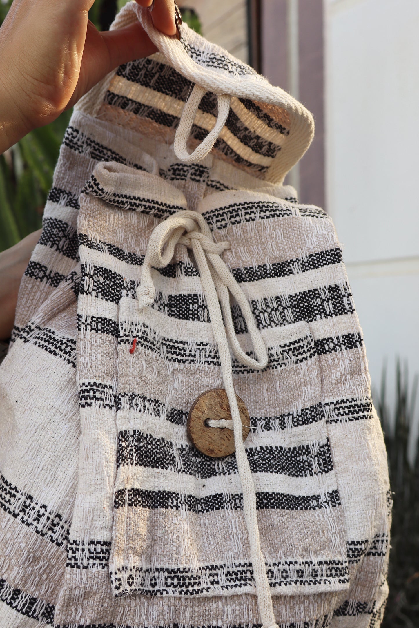 Mochila / Bolsa Bege e Preta Mesclada