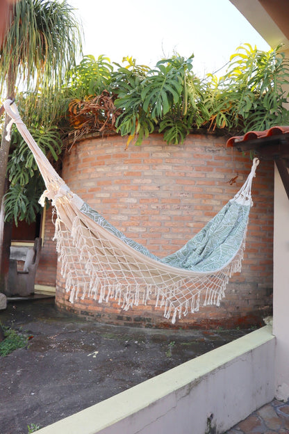 Rede de Algodão Forrada com Belize Semi Impermeável - Folhas Costela de Adão Verde