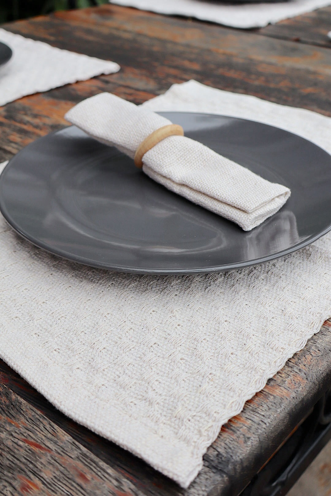 Kit De Jogo Americano, Guardanapo e Argola 4 lugares Cru