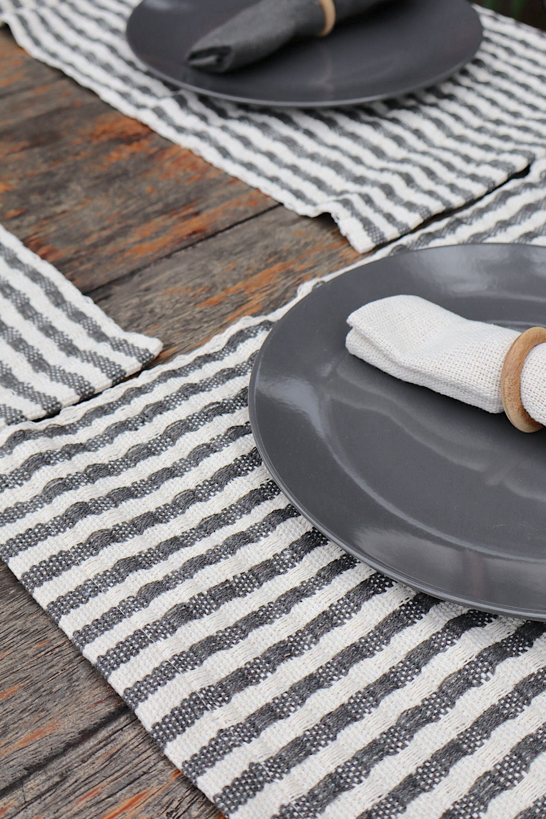 Kit De Jogo Americano, Guardanapo e Argola 6 lugares Cinza Grafite