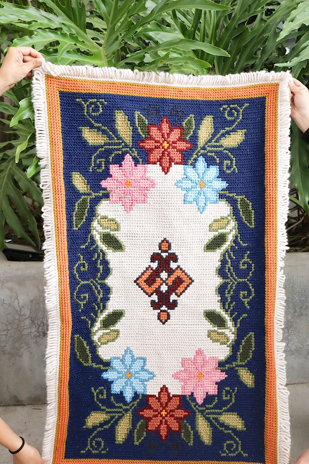 Tapete Arraiolo 0,86x1,05m Azul