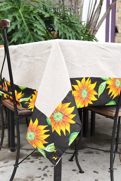 Toalha de Mesa Quadrada Com Barra em Chita Preta Mesa 8 Lugares 2,40x2,40m