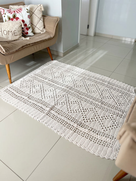 Tapete Retangular em Crochê Cru
