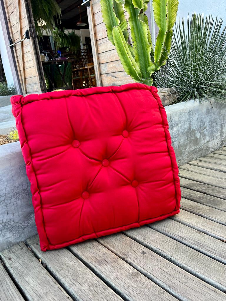 Almofada Futon Turca Vermelha 50x50x10cm DDB Artesanato