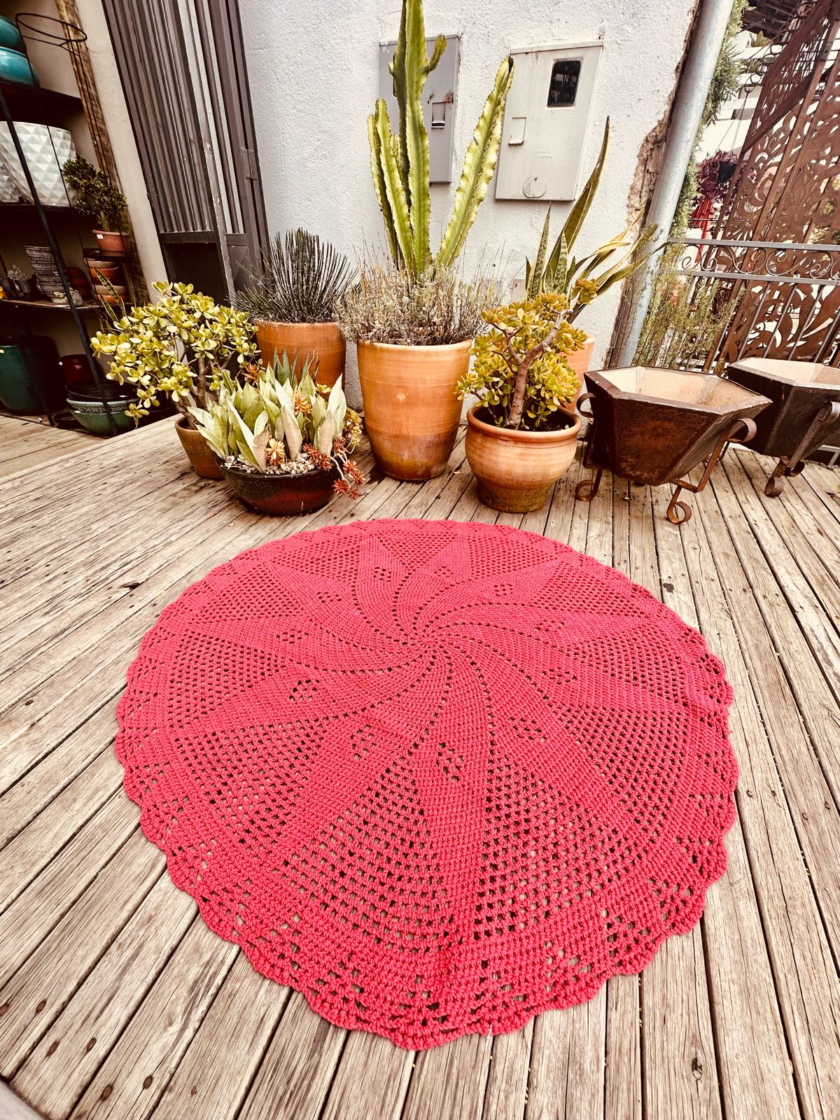 Tapete Redondo em Crochê Vermelho