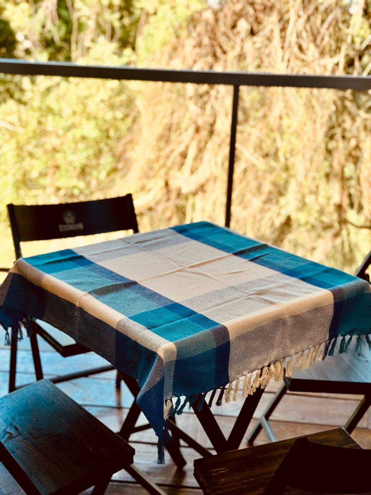 Toalha de Mesa Quadrada Xadrez Azul 0,85x0,85m