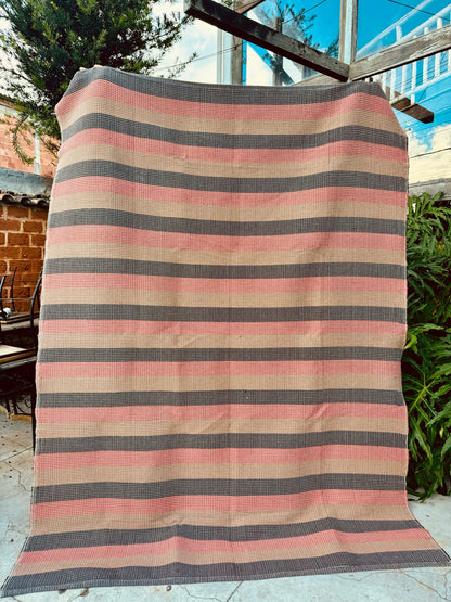 Tapete em Linha Listrado Terracota, Marrom e Café com Leite 2,00x3,00m