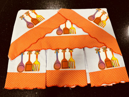 Kit 7 Panos de Prato Decorados - Semaninha Talher Laranja