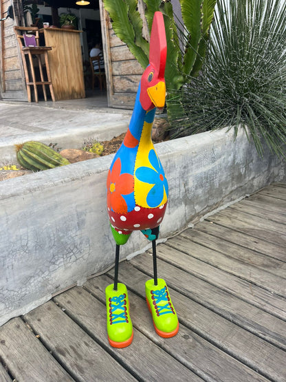 Galinha de Sapatos Verde em Madeira