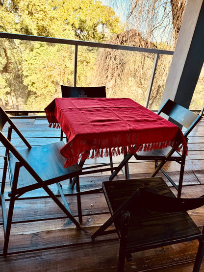 Toalha de Mesa Quadrada Vermelha 0,85x0,85m