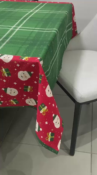 Toalha de Mesa Natal Oxford Papai Noel Verde 1,40x2,20m